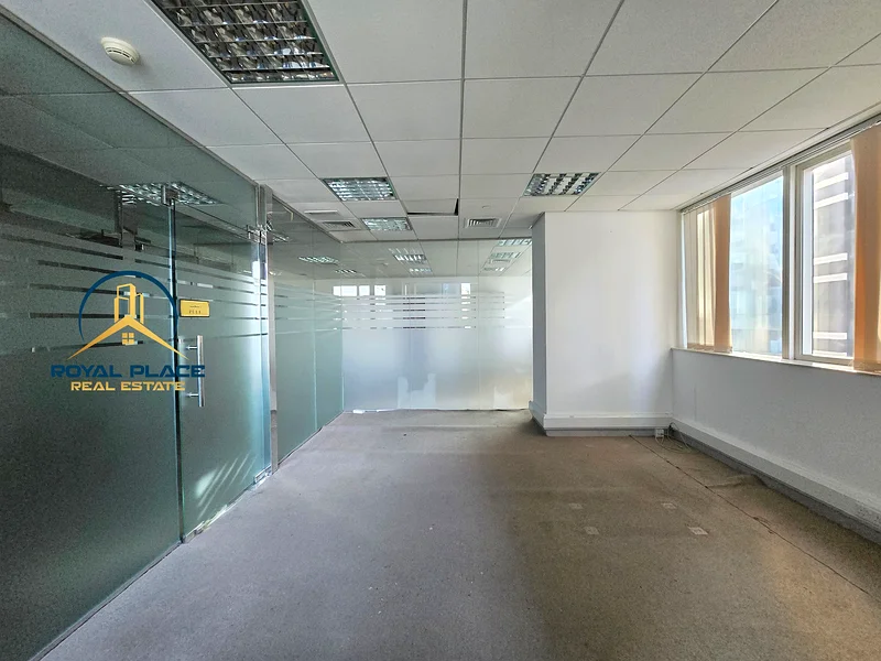 Chiller Free | Near Metro | Partitioned | Spacious64066687875714114