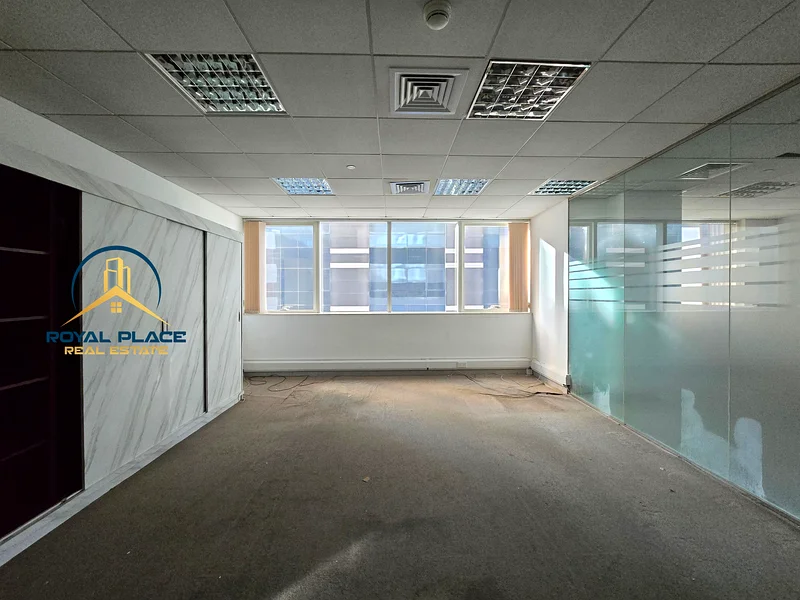 Chiller Free | Near Metro | Partitioned | Spacious64066687875714112