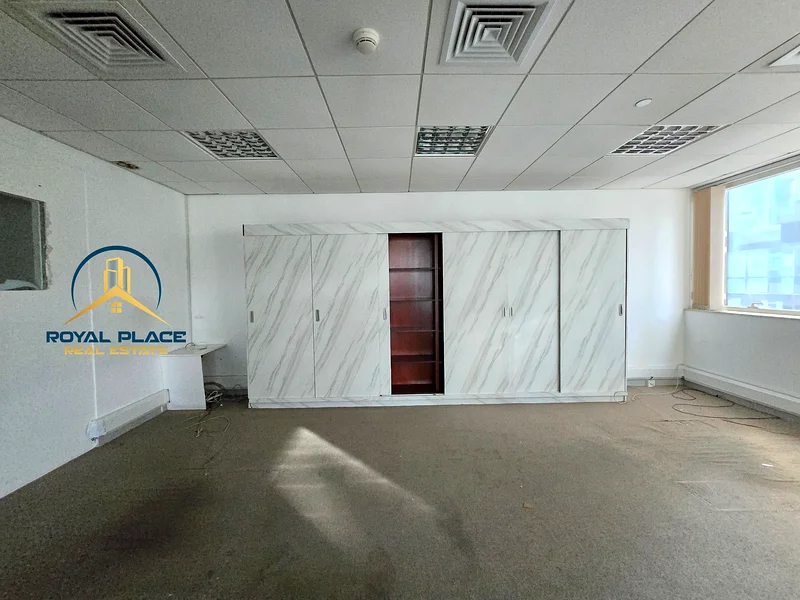Chiller Free | Near Metro | Partitioned | Spacious64066687875714113