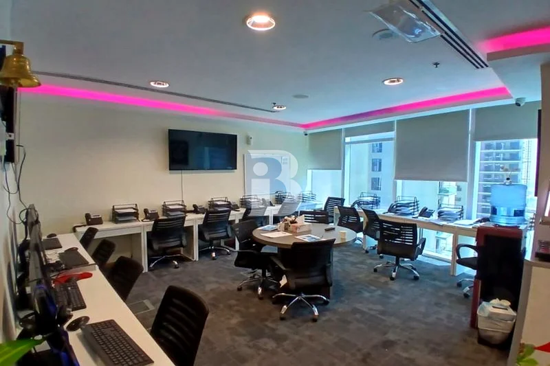 Ready To Move | Fully Fitted | Unfurnished64070635004931110