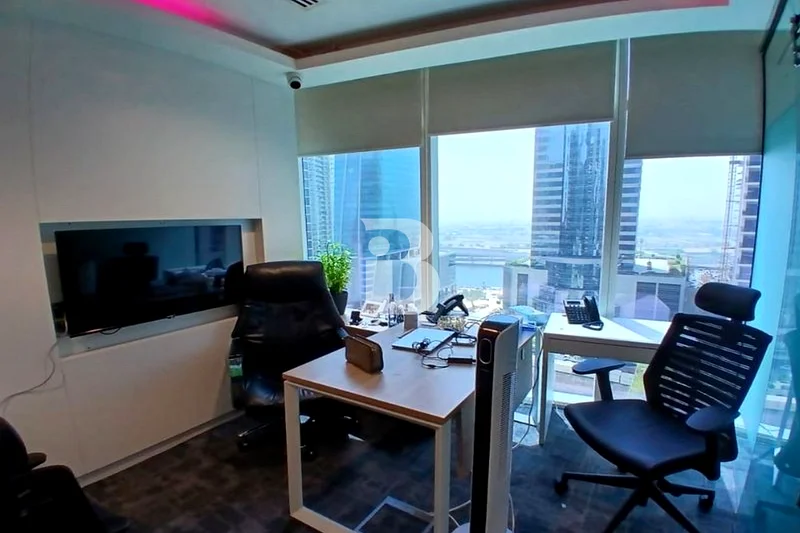 Ready To Move | Fully Fitted | Unfurnished64070635004931112
