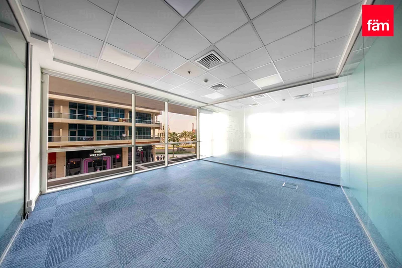 VACANT | FULLY FITTED | EXCLUSIVE64069202473985112