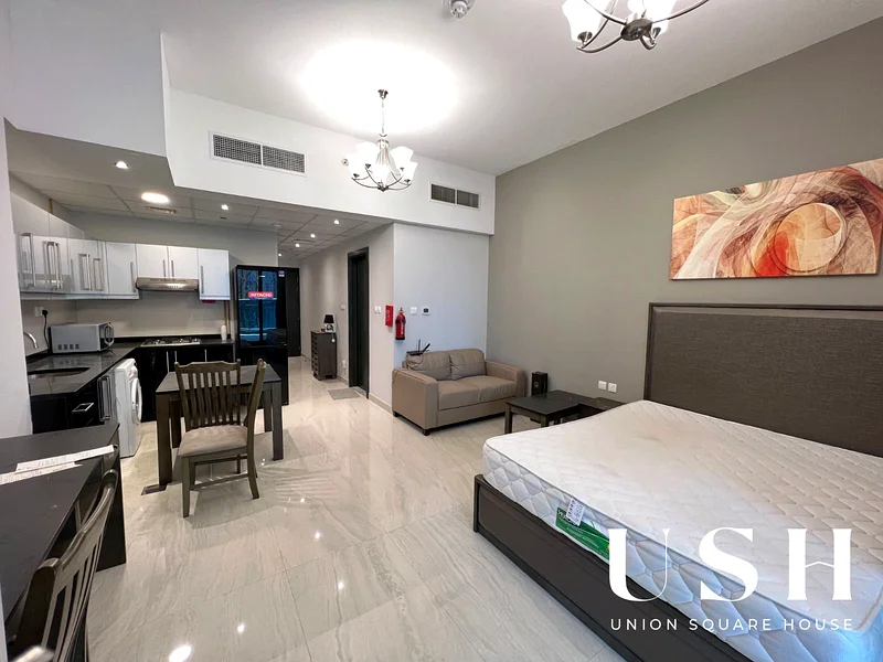 Huge Layout | Ready to move | Fully Furnished64169940706818111