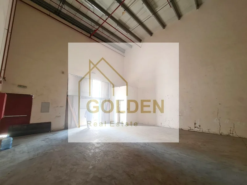 For Rent – Warehouse in a prime location on main street, suitable for storage only. Practical size at an annual rent of AED 65,000.64061497424002112