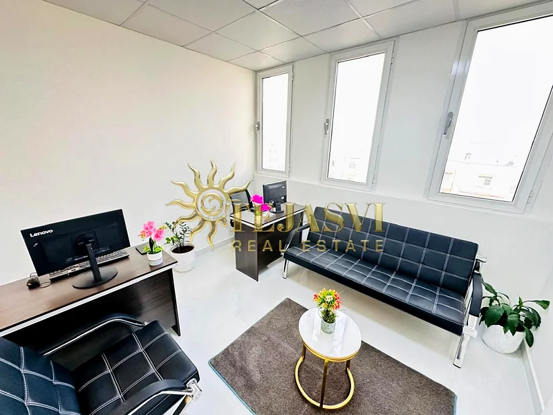 Amazing Office | Bank Account Assistance | Free Utilities64072344140418110