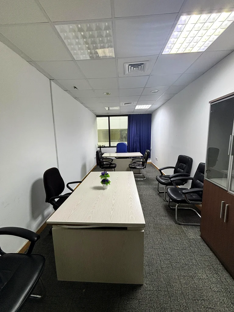RENTAL OFFICES : EJARI SERVICES : NEAR TO METRO : DEWA INCLUDED : FREE MEETING ROOM64068007414147110