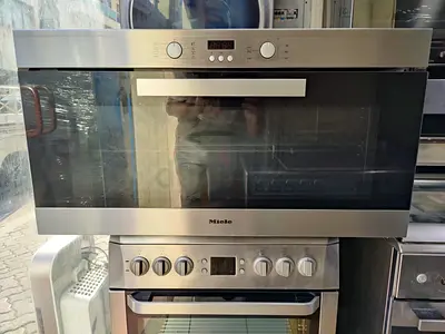 Miele built in oven dual fan made in Germany 90cm