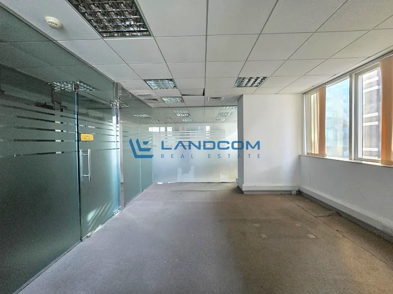 Hot Offer!! Independent Unit | Prime Location | Closer to Metro |64066581532674114