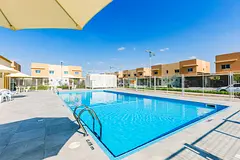 Good for investors | middle unit | double row