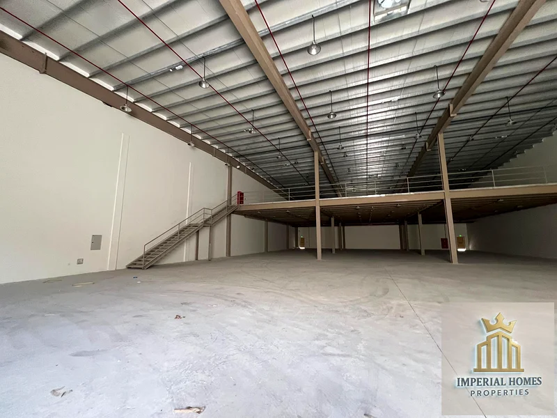 For Rent | Premium Warehouse with Mezzanine – 24,000 Sq. Ft. Spacious and well-equipped warehouse in a prime industrial location, featuring a mezzanin64061497151361114