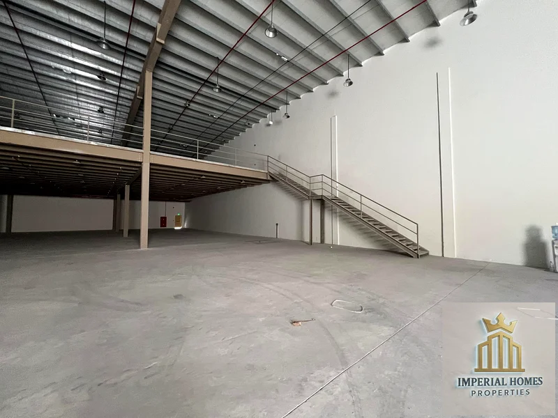 For Rent | Premium Warehouse with Mezzanine – 24,000 Sq. Ft. Spacious and well-equipped warehouse in a prime industrial location, featuring a mezzanin64061497151361111