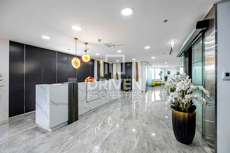 Combined High Floor Fitted Office | Prime Location64068978706307113