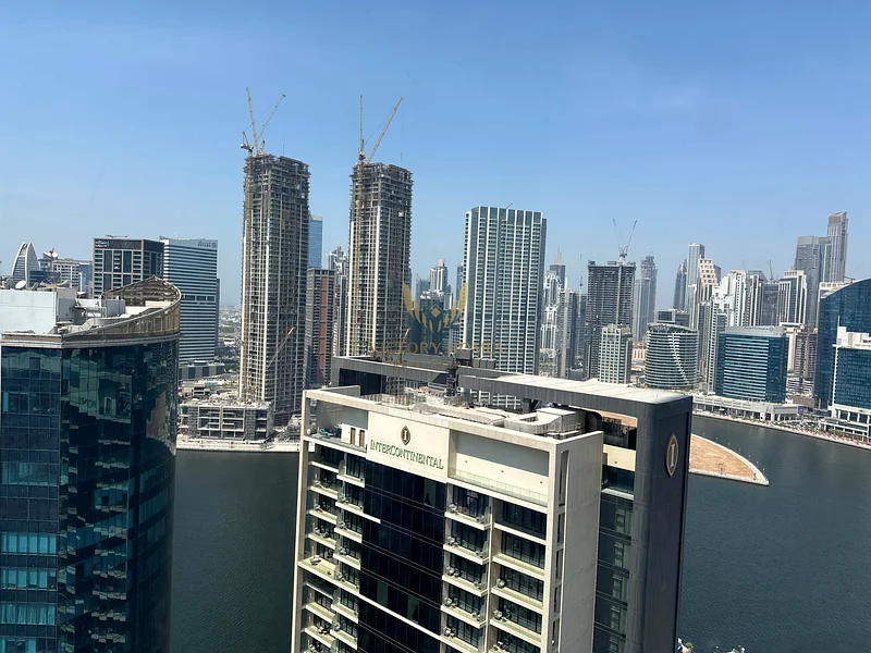 Fully Fitted office - Ready to move with Beautiful view in Business bay64068009862785114