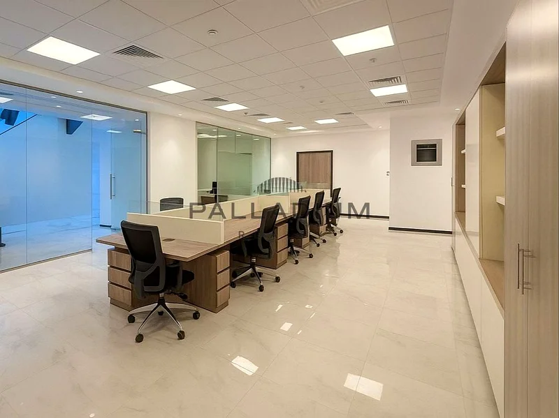 BRAND NEW | FIT OUT | FULLY FURNISHED64068336243201112