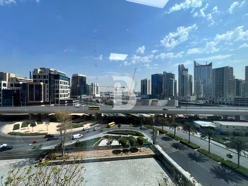 Fully Furnished | Premium Views | Upgraded Unit64069305092995110