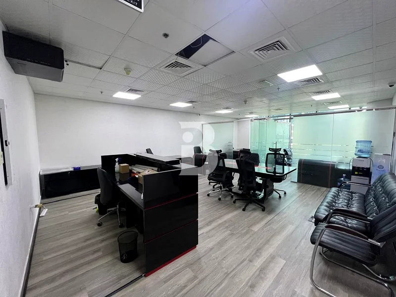 Fully Furnished | Premium Views | Upgraded Unit64069305092995114