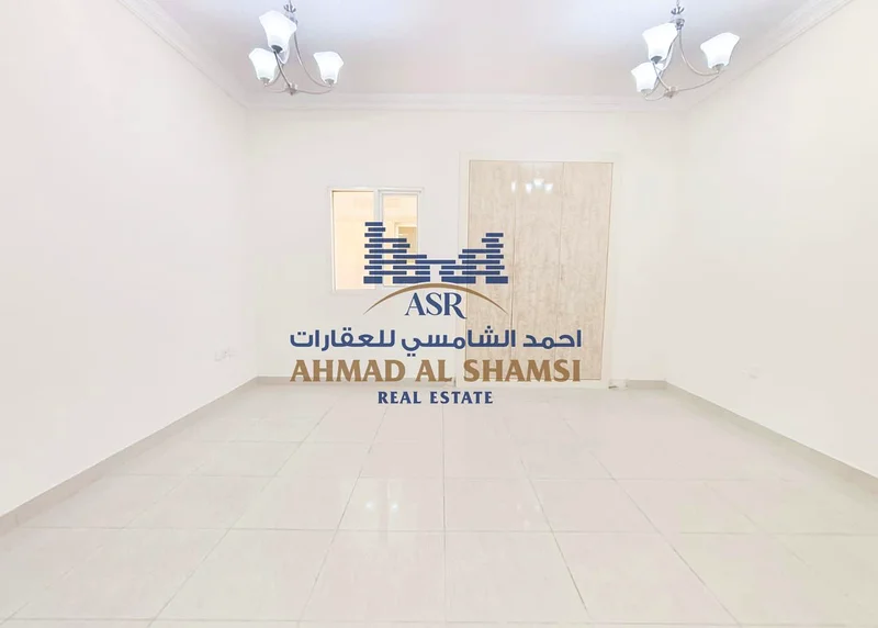 Spacious Studio With Wardrobes || Open View || Opposite Sahara Mall Welcome64195841083010114