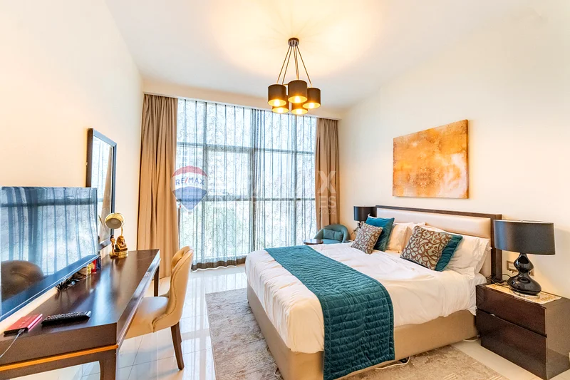 إطلالة على المسبح | مفروش بالكامل | موقع متميز64228776878466112