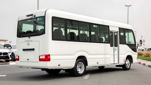 2025 Toyota COASTER — фото 6