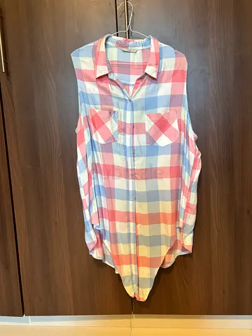 Sleeveless Shirt Vest