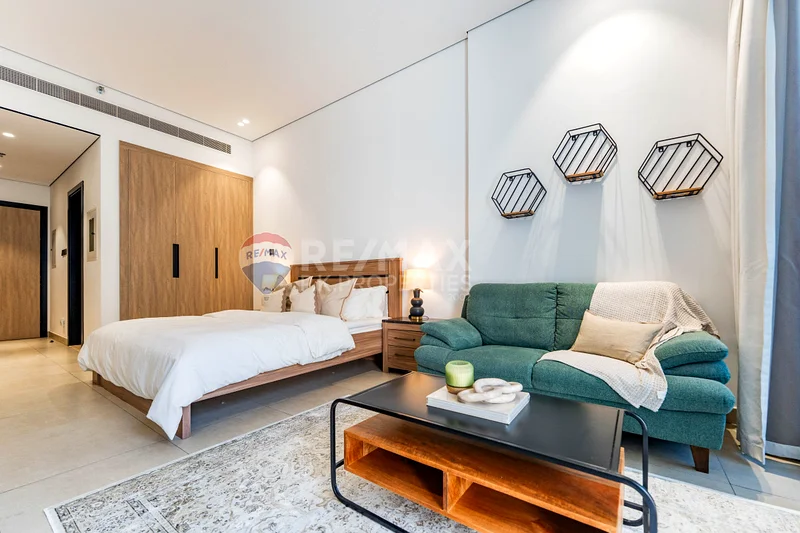 Ready to Move | Fully Furnished | Spacious Layout64217822237698113