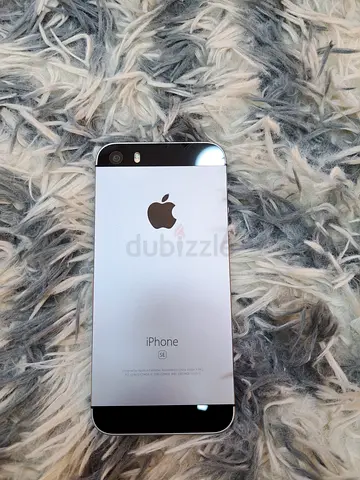Apple I phone SE