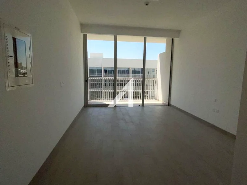 Modern Studio | Park View | High Floor | Vacant64175143690369112