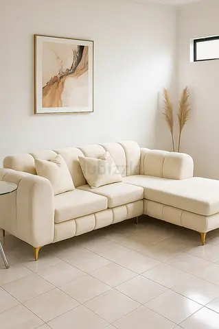 Stylish modern L shape 4 seater Sofa