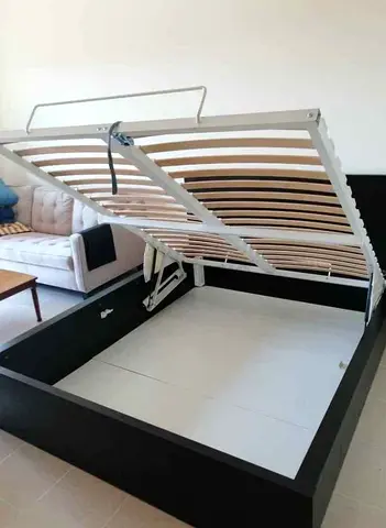 Ikea king size hydraulic bed with Ikea mattress  ‎