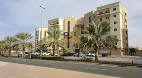 HOT Price / Purchasing only for UAE citizens