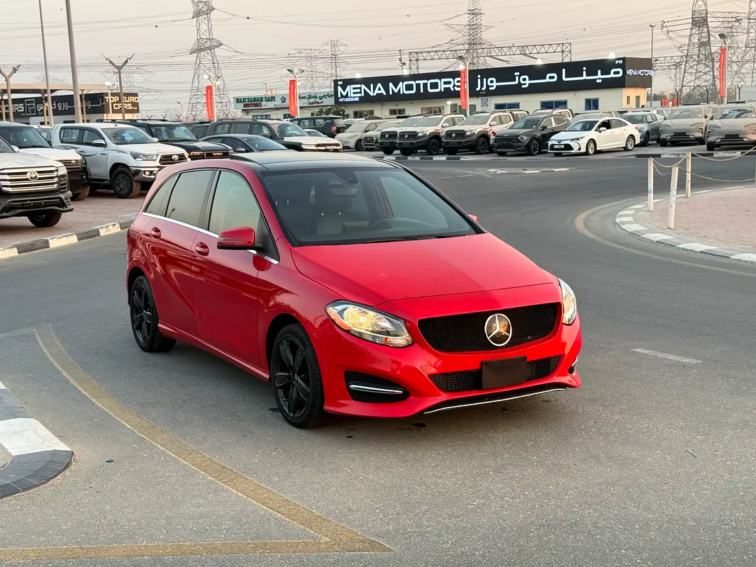 Mercedes-Benz B-Class 2015 — photo 1 of 20