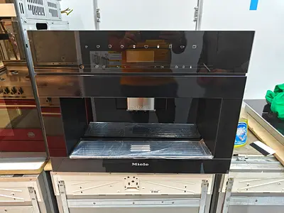 Miele built in coffee machine 7000 series in excellent condition