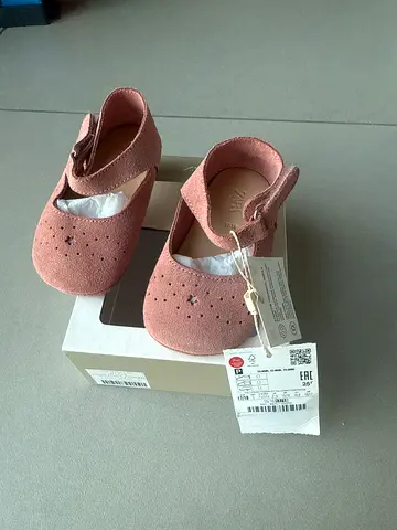 Baby girl shoes
