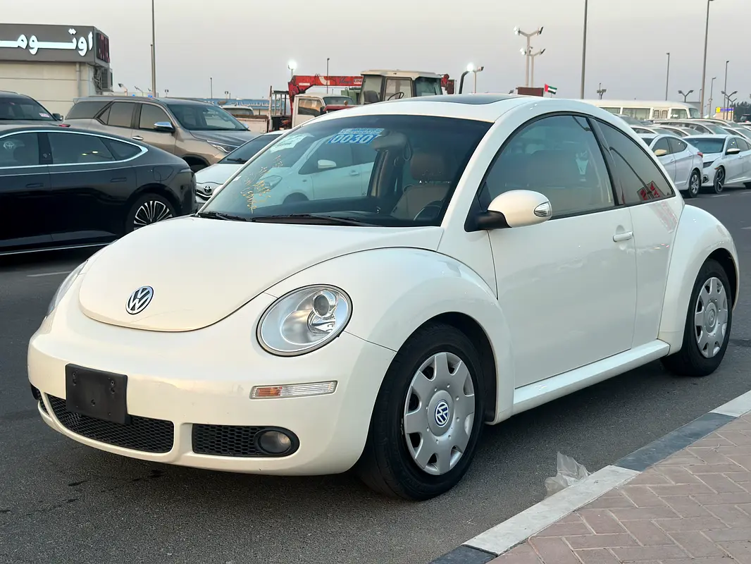 Volkswagen Beetle 2006 — photo 1 of 19