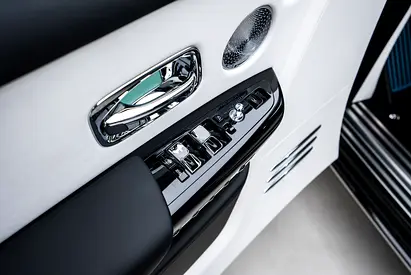 2026 ROLLS-ROYCE PHANTOM — миниатюра 11