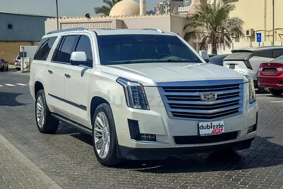 AED 1528/month | 2018 Cadillac Escalade ESV Platinum | GCC Specs | Ref#373588