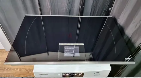 Miele KM 6395 flex touch full surface built-in induction hob with LED screen 93cm