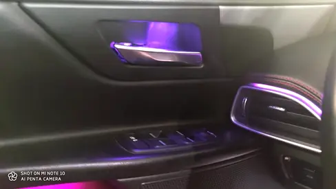 صورة 7 لـ 2016 Jaguar XE
