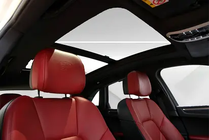 صورة مصغرة 10 لـ 2021 Porsche MACAN