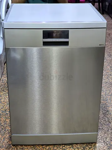 Siemens IQ700 Three Racks Dishwasher Good Condition