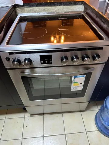 Hoover Induction cooker 60x60cm Perfect Condition