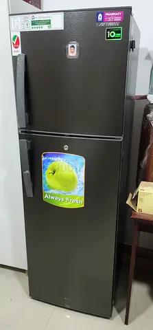 Spacious and Efficient Refrigerator for Sale - Always Fresh!