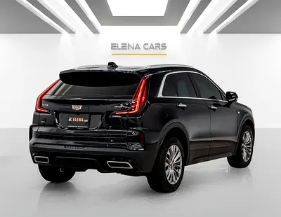 2025 Cadillac XT4 — фото 4
