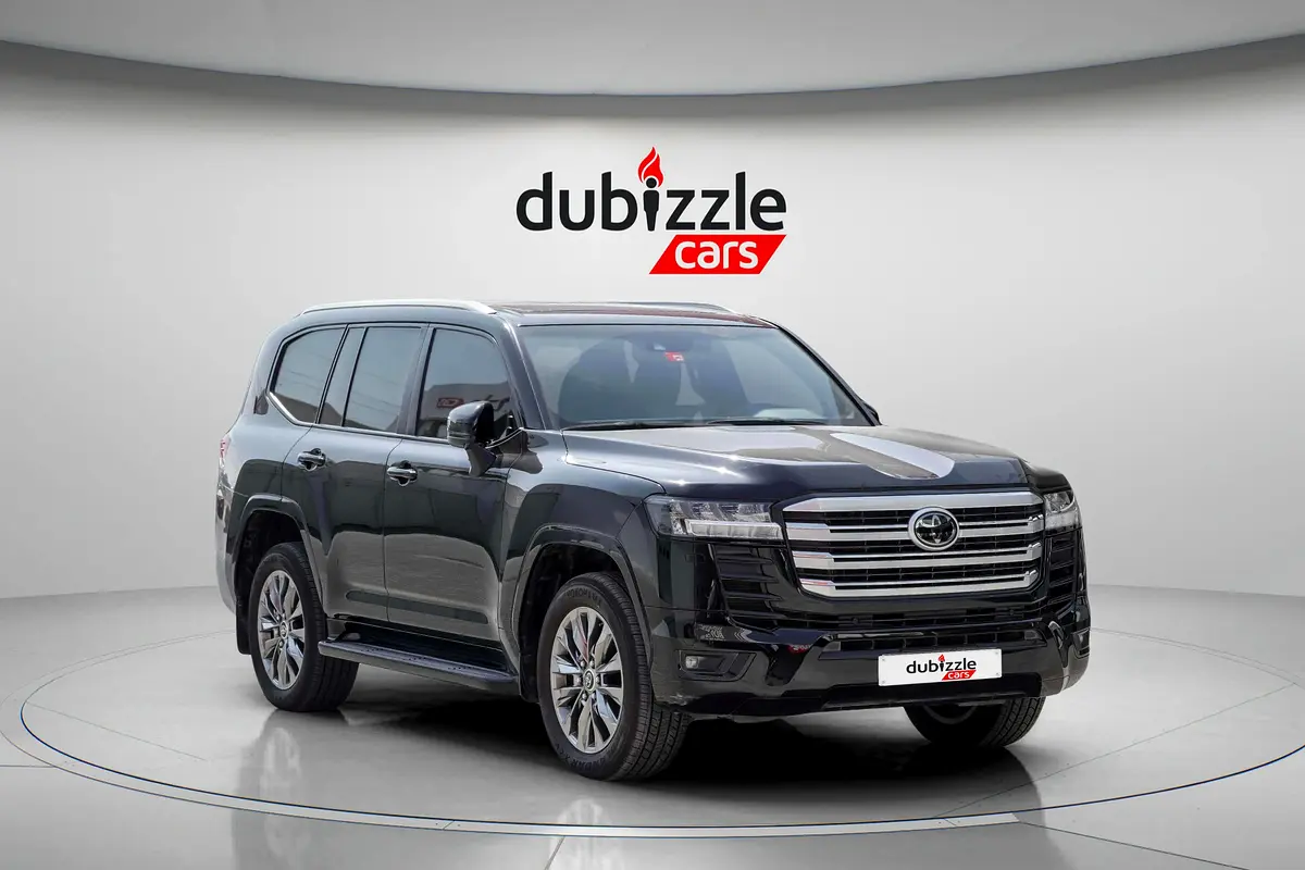 Toyota Land Cruiser 2022 — photo 1 of 19