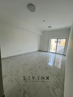 Bright Unit | 1 Bedroom | JVC