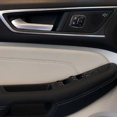 2022 FORD EDGE 照片 8