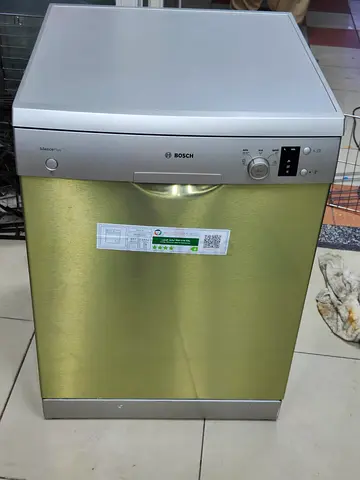 Bosch side timer 2 Racks Dishwasher Good Condition