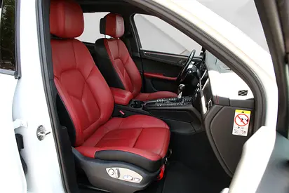 صورة مصغرة 11 لـ 2021 Porsche MACAN