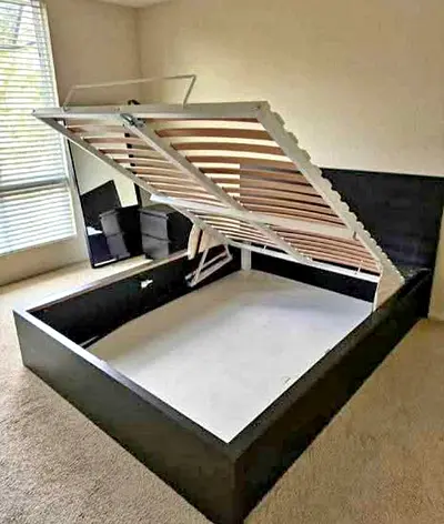 Ikea king size hydraulic bed with Ikea mattress  ‎