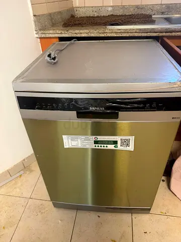 Siemens iQ300 Under Company WARRANTY Home Connect Dishwasher with 14 Place Settings, Silver FREE DEL